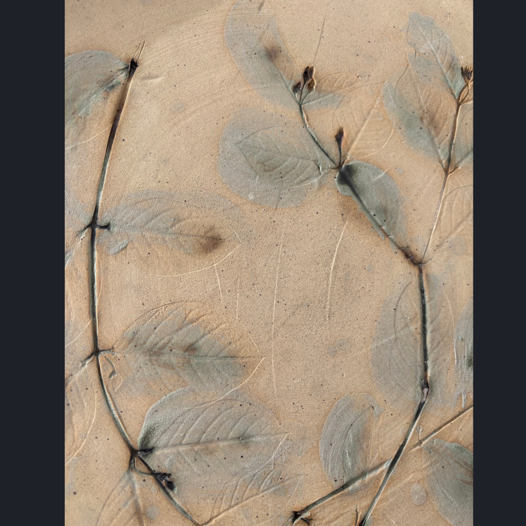 14" Decorative plate with leafy branch impression